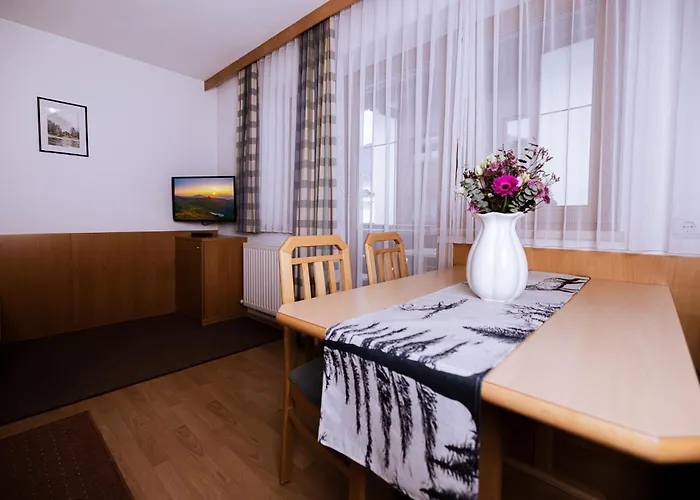 Apartment Susanna Fuegen